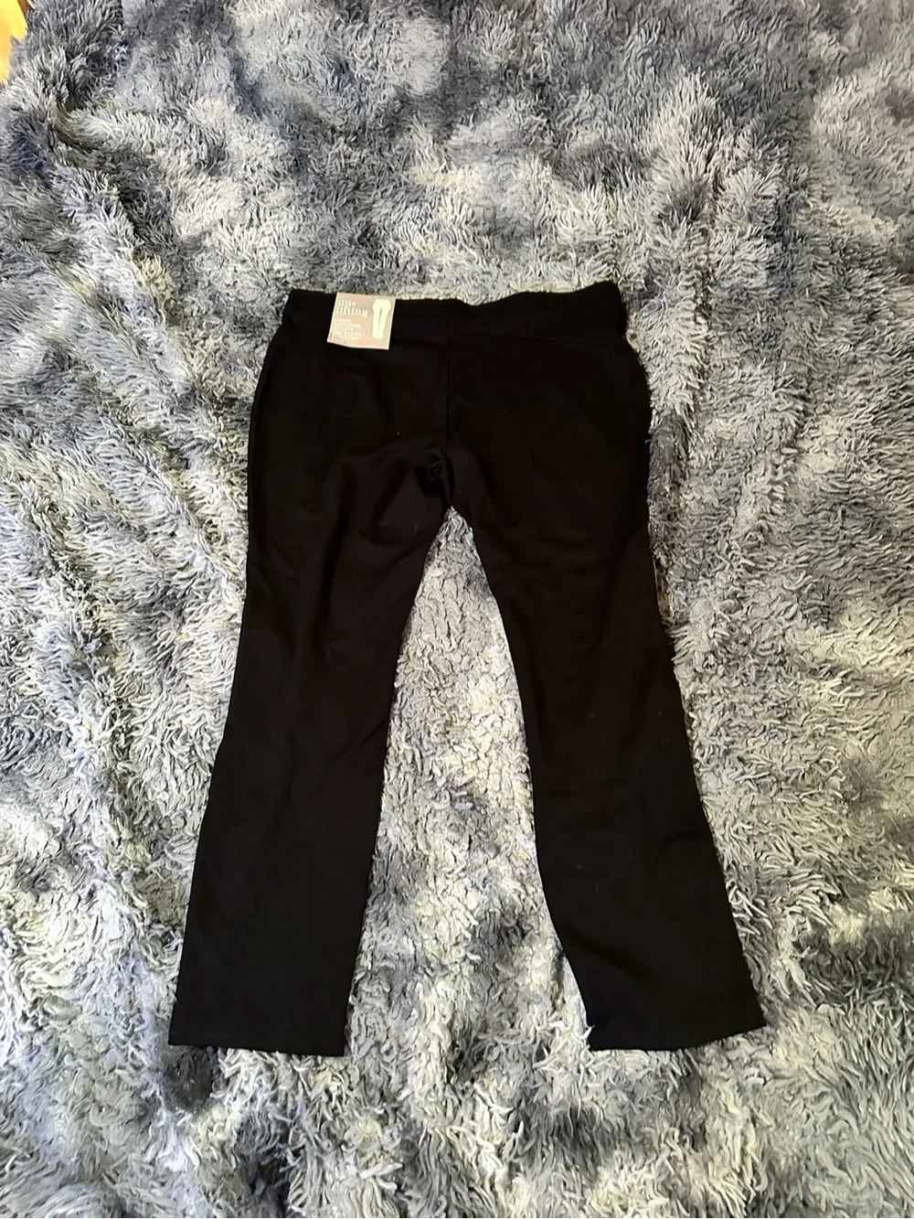 Women's Black Pull-On Stretch Leggings